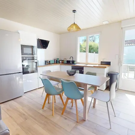 Ty Braz - Maison Avec Jardin & Petanque, 800m Vakantiehuis *